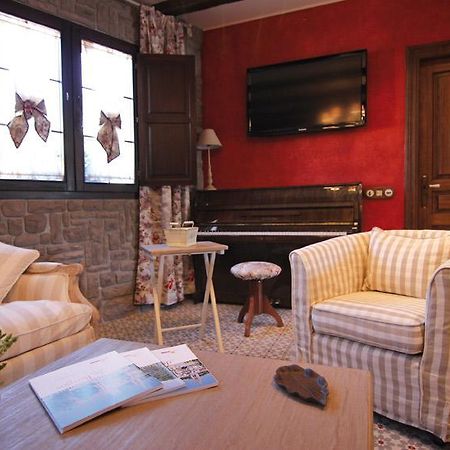 Hotel Rural La Tenada Carcedo de Burgos Buitenkant foto